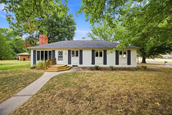 312 Normandy, Newton, KS 67114