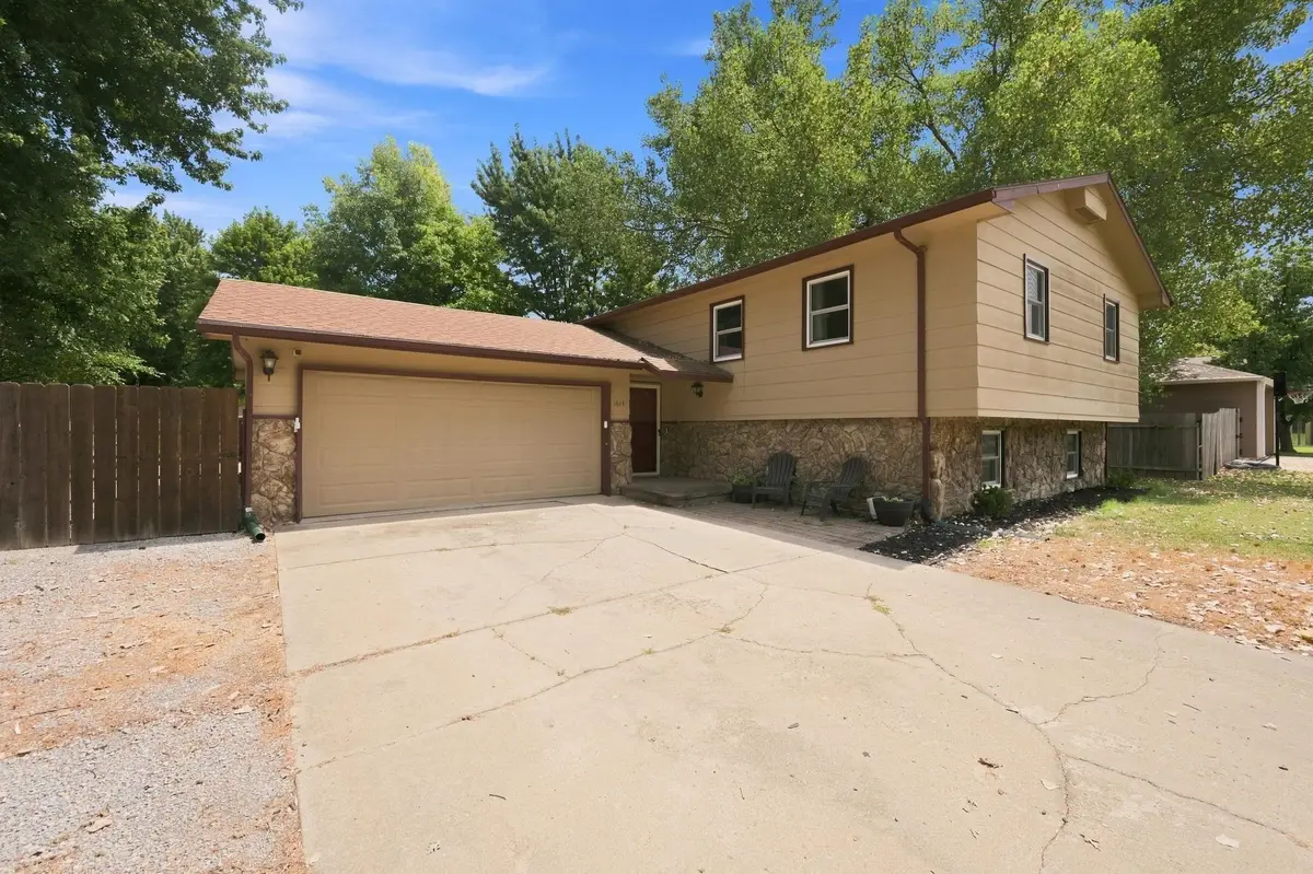 1614 N Main St, Rose Hill, KS 67133 - #1