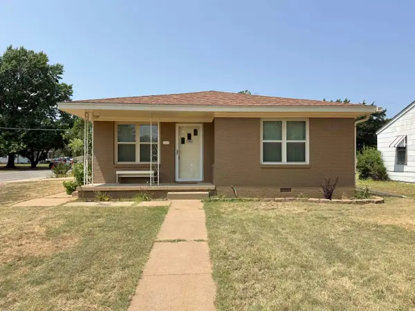 1701 N Main, Kingman, KS 67068