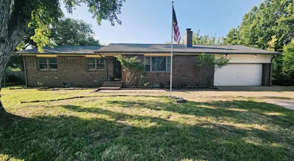 2129 W Ventoso Rd, Wichita, KS 67204-1727
