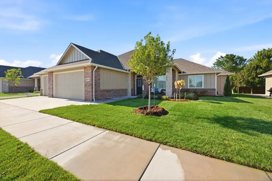 841 N Firefly St, Wichita, KS 67235 - #3