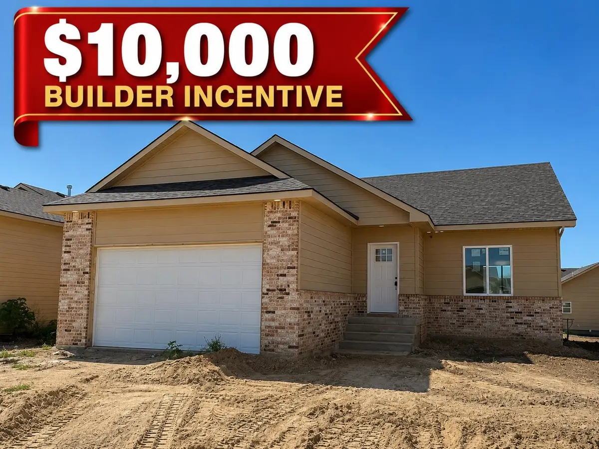 8973 E Joshua St, Bel Aire, KS 67226 - #1