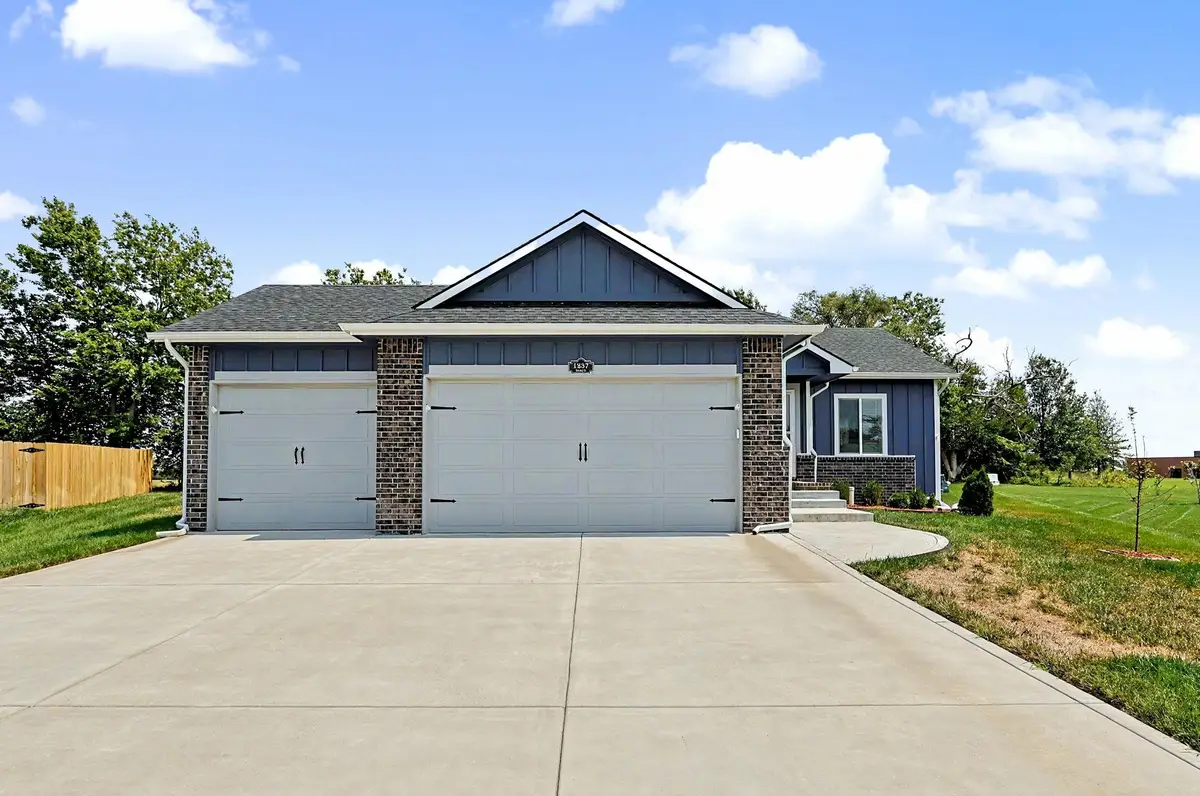 1237 E Sontag, Derby, KS 67037 - #1