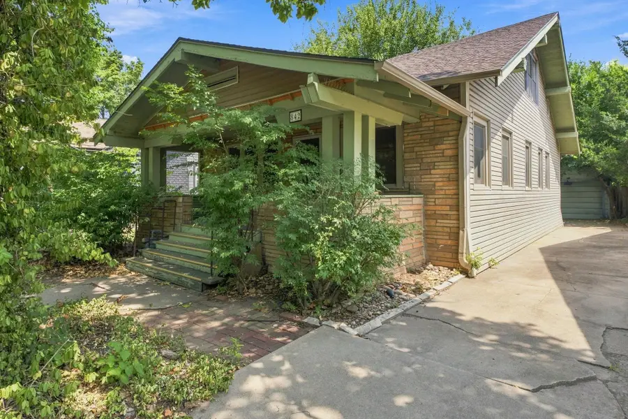 842 N Litchfield Ave, Wichita, KS 67203 - #2