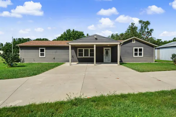 1301 N Front St, Salina, KS 67401