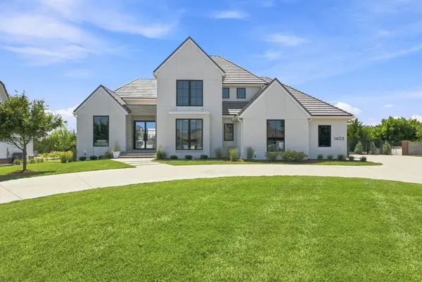 1403 E Juniper Crest Ct, Andover, KS 67002