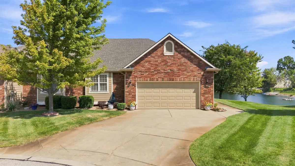 2315 N Lakeway Ct, Wichita, KS 67205 - #1