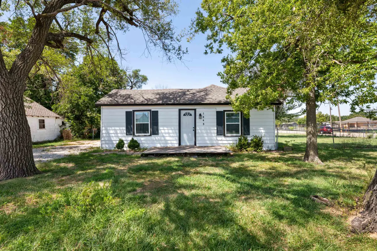 1645 N Main, Andover, KS 67002 - #1