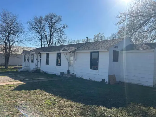 1220 S C St, Wellington, KS 67152