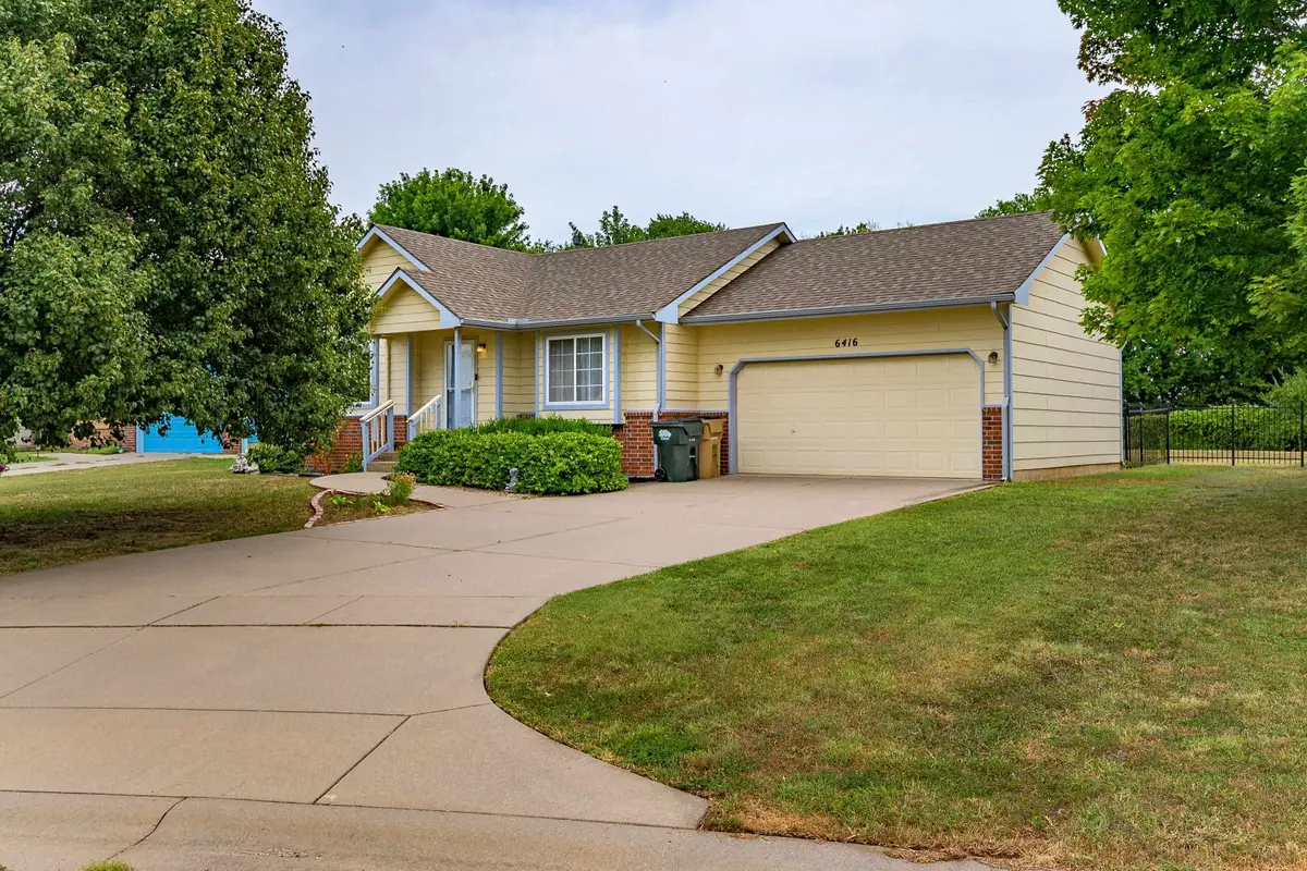 6416 N Chishom Pointe St, Park City, KS 67219 - #1