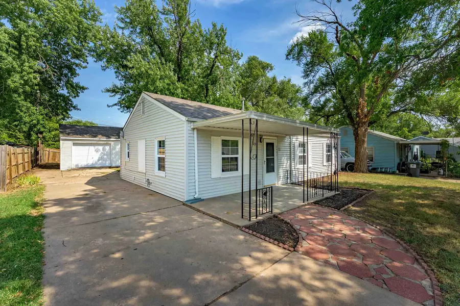 6462 N East Park View St, Park City, KS 67219 - #2