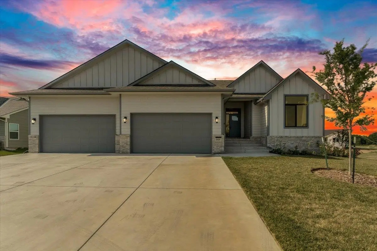 1425 W Cozy Hollow St, Goddard, KS 67052 - #1