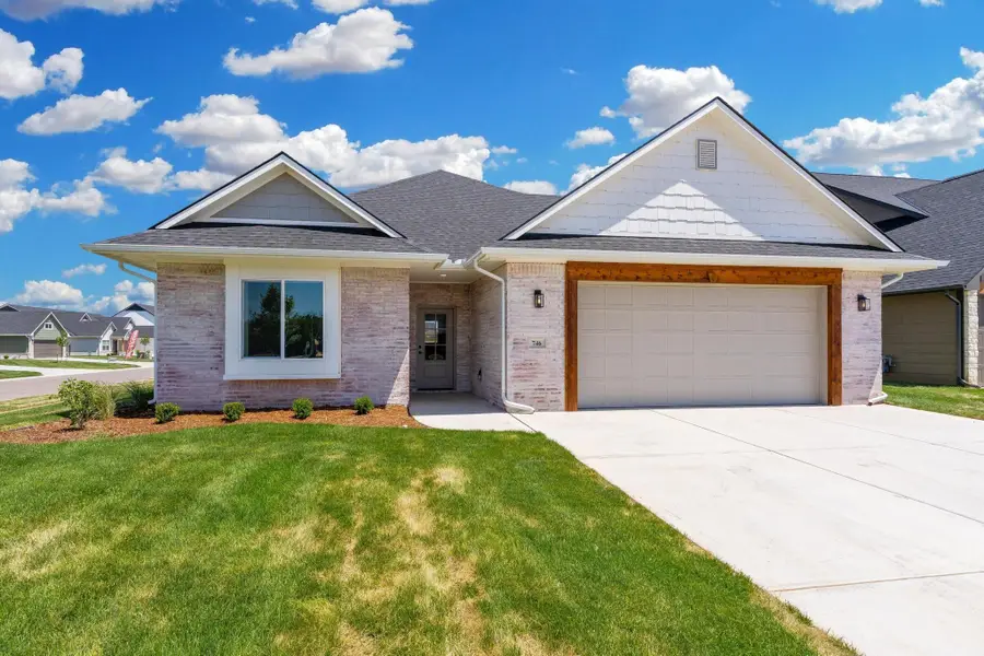 706 N Rainbow Lake Ct, Wichita, KS 67235 - #2