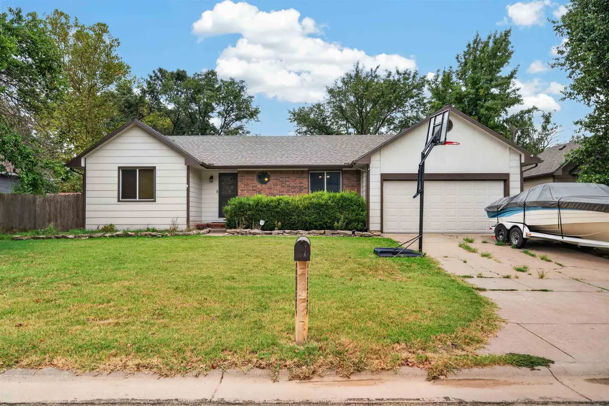 2153 S Lark Ct, Wichita, KS 67209 - #1