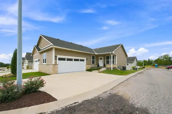 331 N 127th St E 401, Wichita, KS 67206