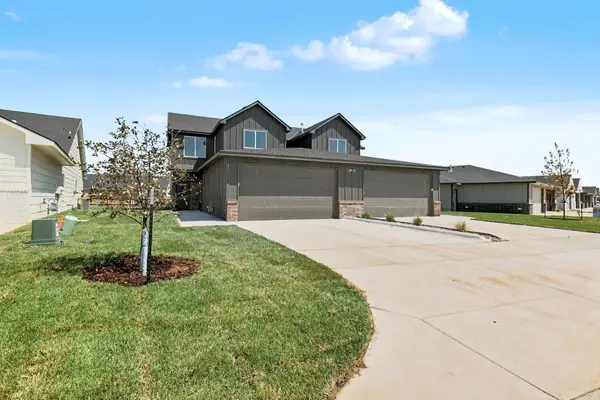 2927 S Cedar Crest Ct #200, Wichita, KS 67235