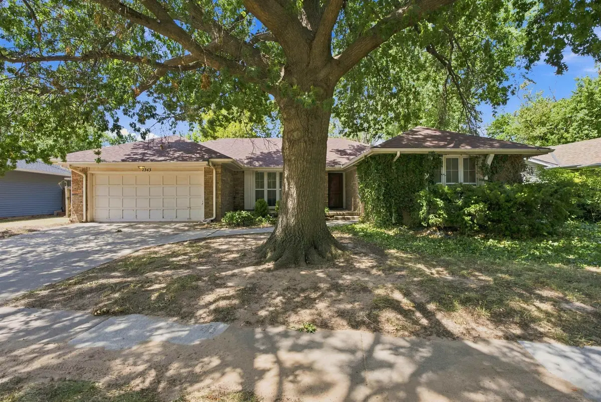 1343 N Caddy Ln, Wichita, KS 67212-4207 - #1