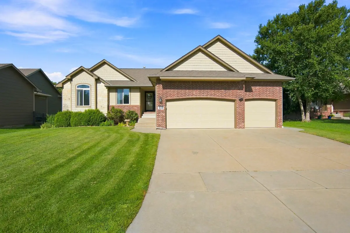 4119 N Parkdale Cir, Maize, KS 67101 - #1