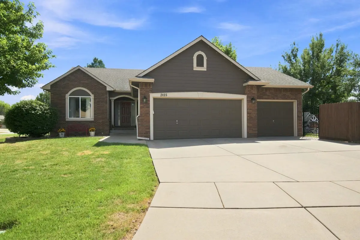 2125 E Brookstone, Derby, KS 67037 - #1