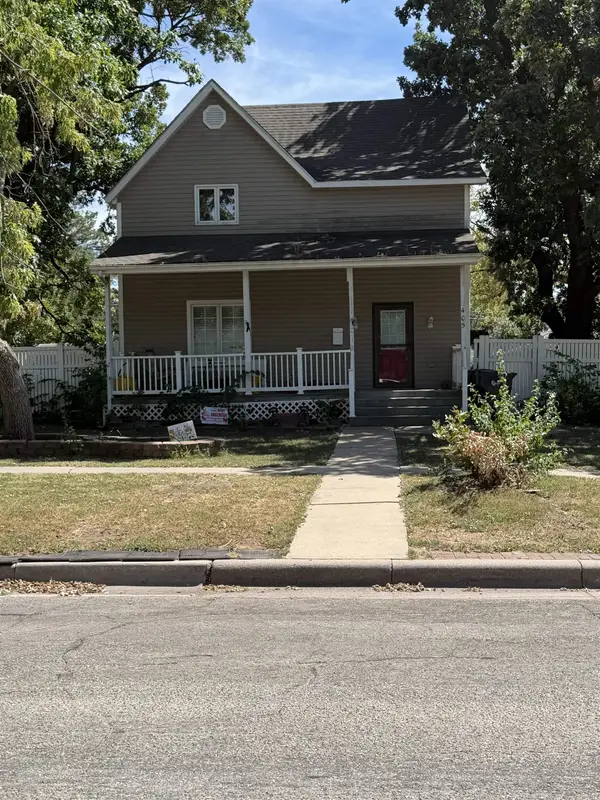 405 E 2nd St., Newton, KS 67114