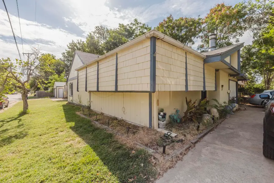 602 S Bluff, Wichita, KS 67218 - #2