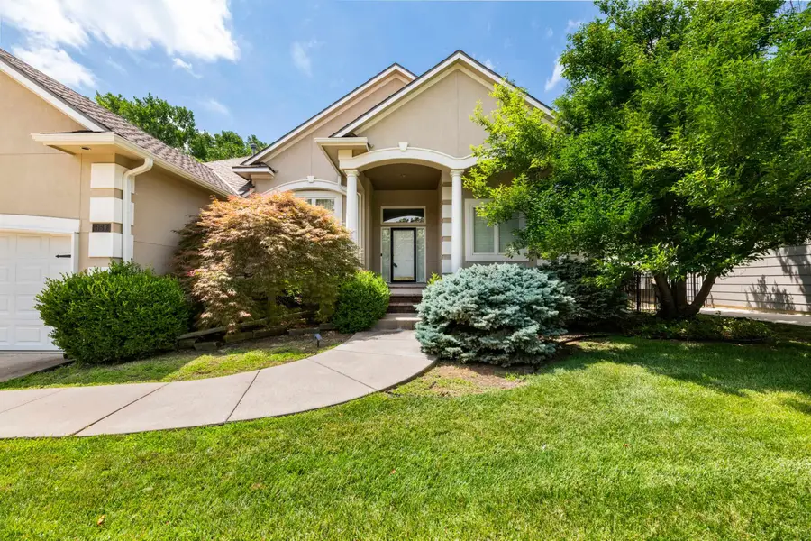 969 N White Tail Cir, Wichita, KS 67206 - #2