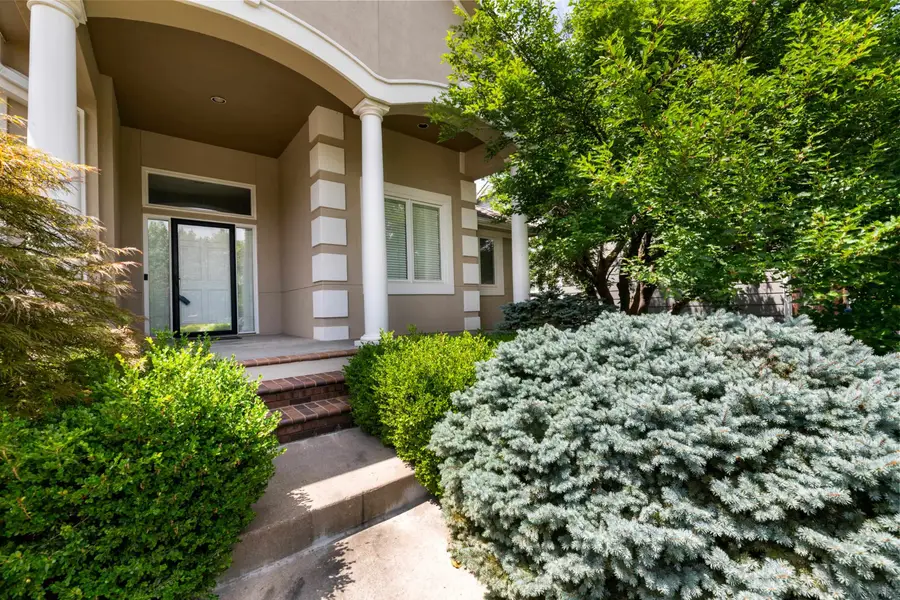969 N White Tail Cir, Wichita, KS 67206 - #3