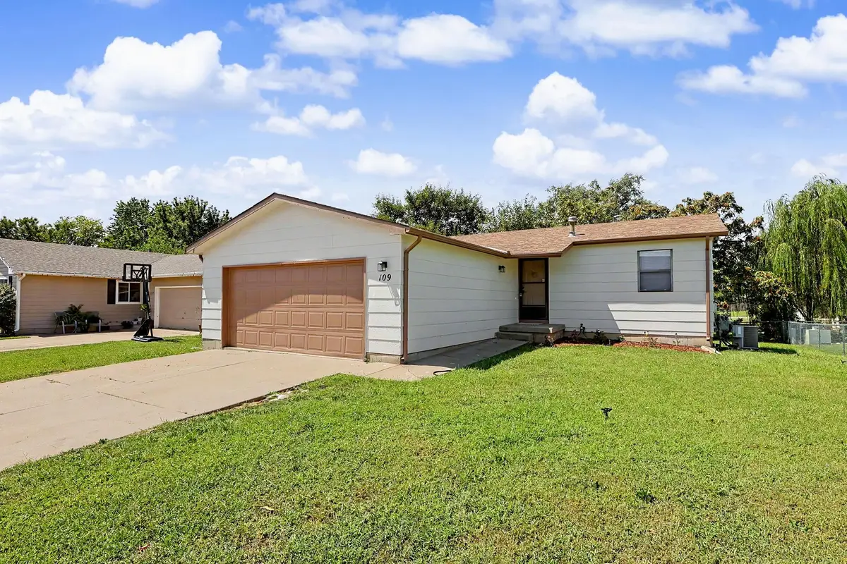 109 S Westview, Derby, KS 67037 - #1