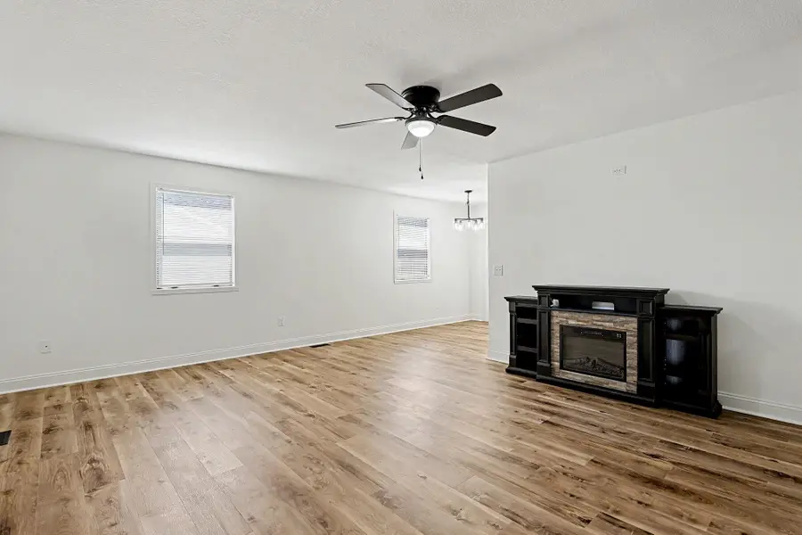 109 S Westview, Derby, KS 67037 - #2