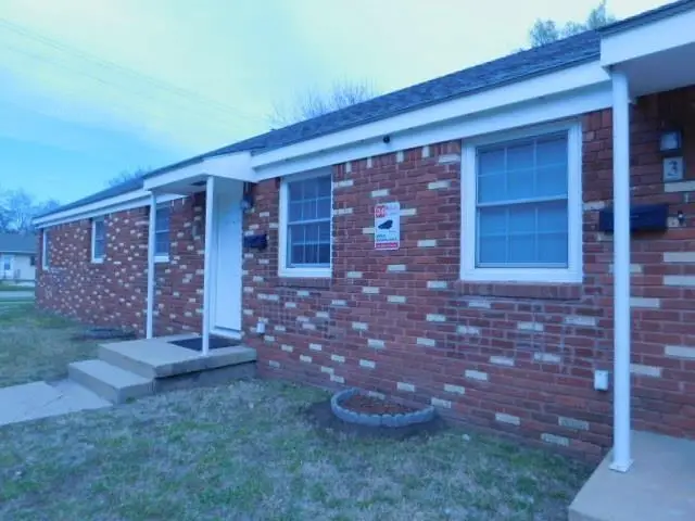 2037 W Mccormick Ave, Wichita, KS 67213-3381 - #1