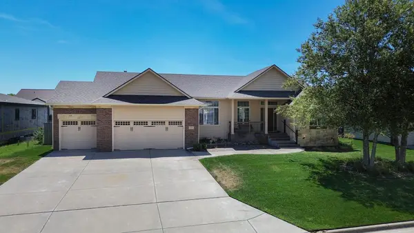 727 Goldspike Ct, Newton, KS 67114