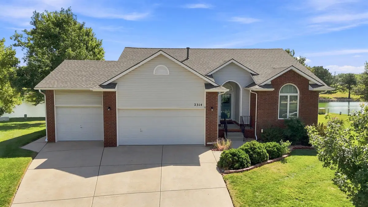 2314 N Parkridge Ct, Wichita, KS 67205 - #1