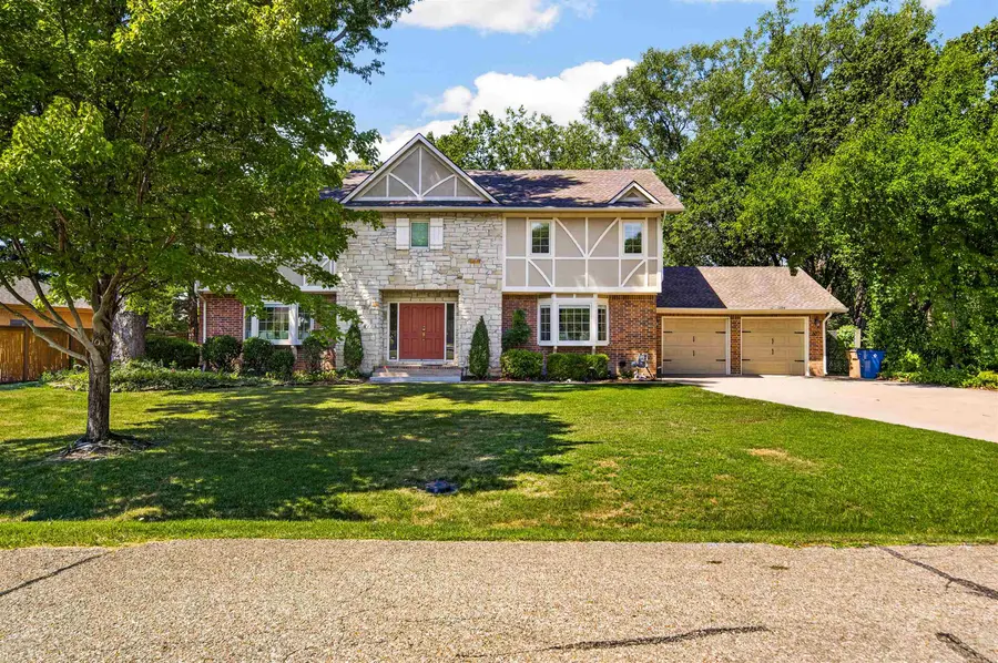 607 N Brookhaven Dr, Wichita, KS 67230 - #2