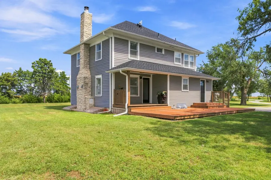 1581 Cheyenne Rd, Moundridge, KS 67107 - #3