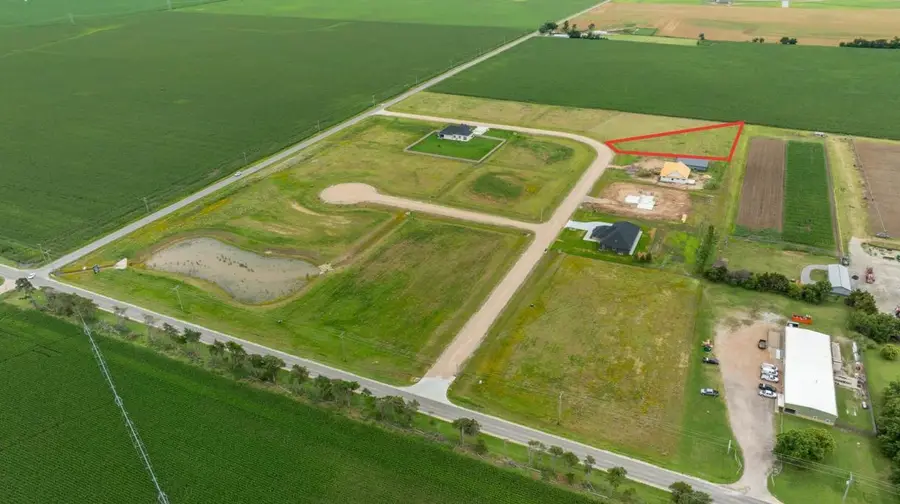5150 W Eagle Crest St, Colwich, KS 67030 - #2