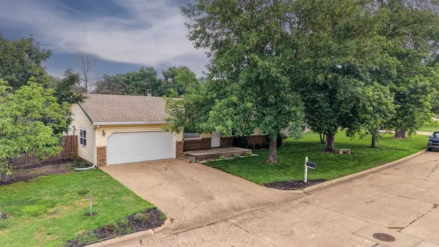 9 Deveron, Winfield, KS 67156 - #2