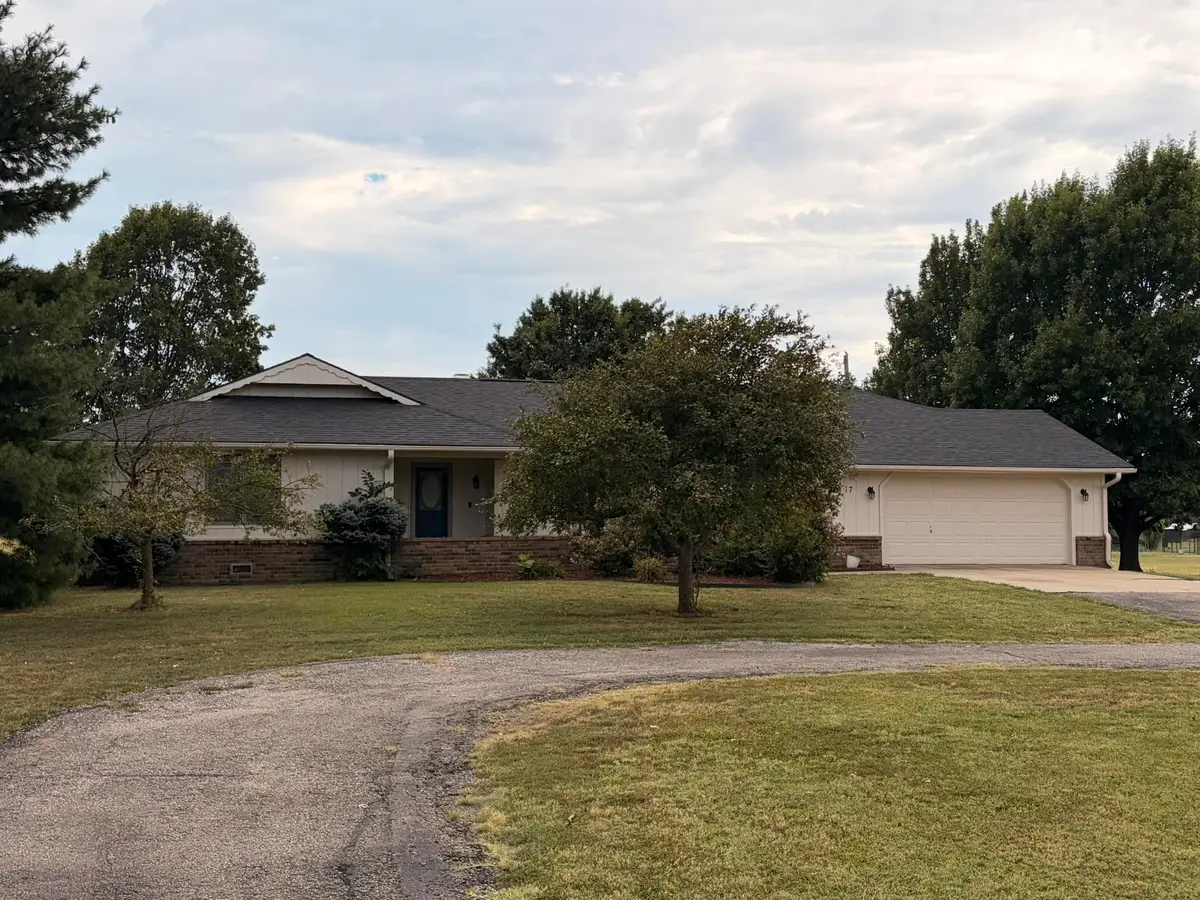 2817 E Birch Avenue, Parkerfield, KS 67005 - #1