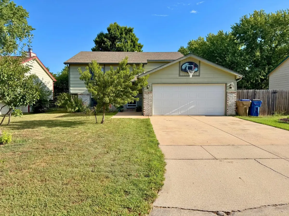 336 W Tomahawk, Kechi, KS 67067 - #1