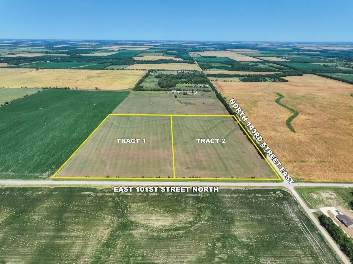 000 N 143rd St E, Valley Center, KS 67147 - #1
