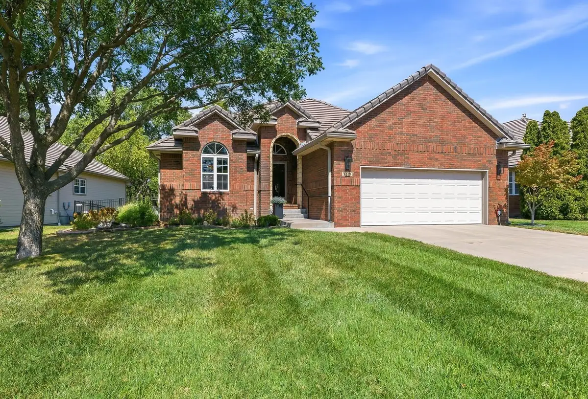 2819 N Plumthicket Circle, Wichita, KS 67226 - #1