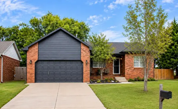 1100 Forrest Glenn, Arkansas City, KS 67005