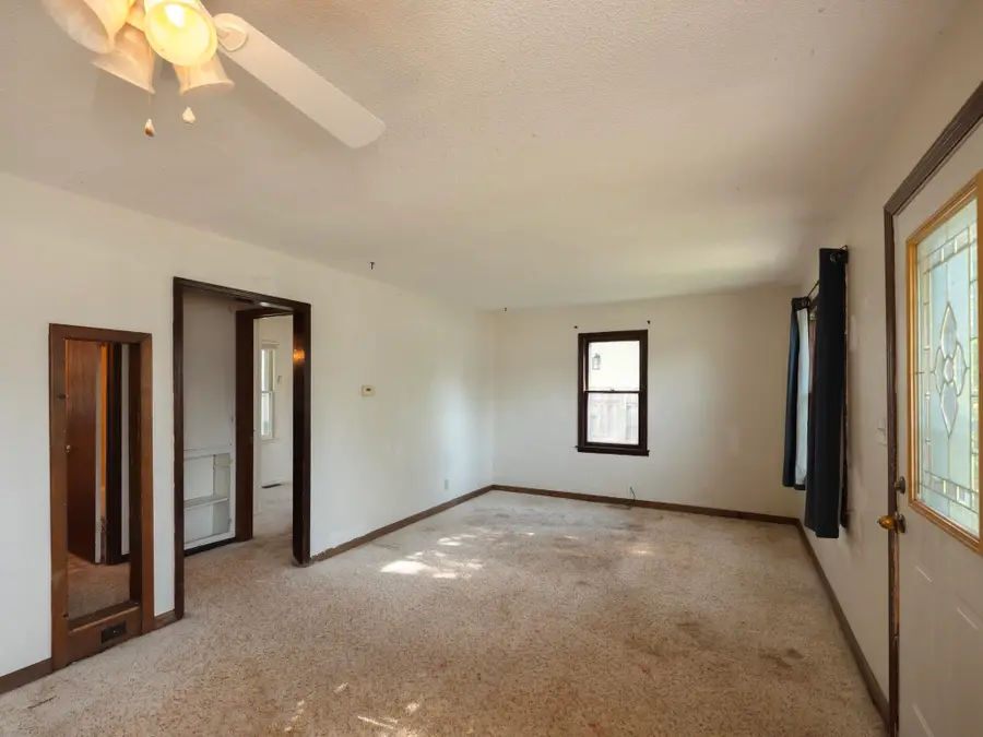 411 S Connecticut Ave, Salina, KS 67401 - #3