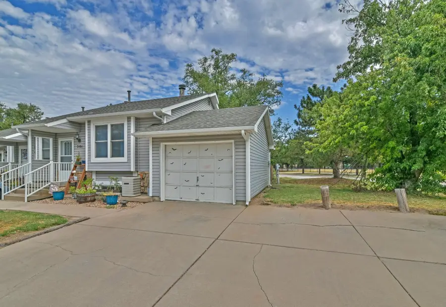 4115 W Zoo Blvd, Wichita, KS 67212 - #2