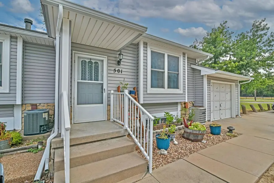 4115 W Zoo Blvd, Wichita, KS 67212 - #3