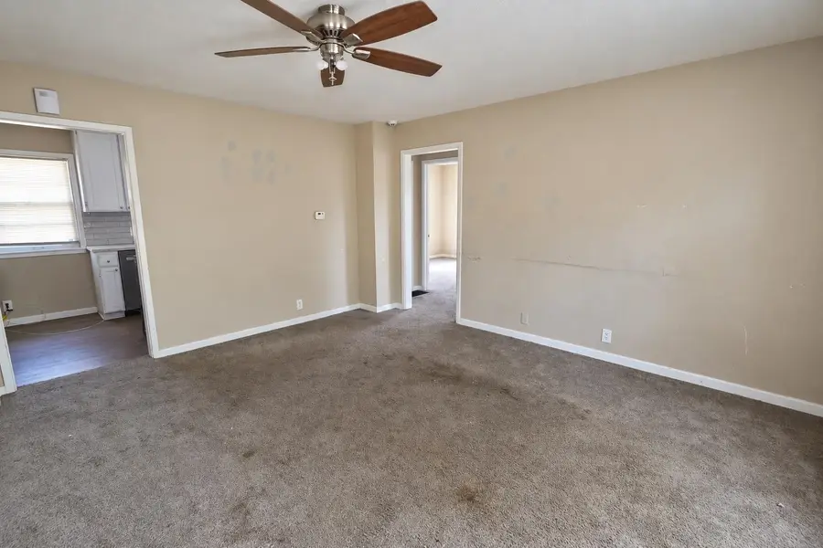 1420 E El Monte, Wichita, KS 67216 - #2