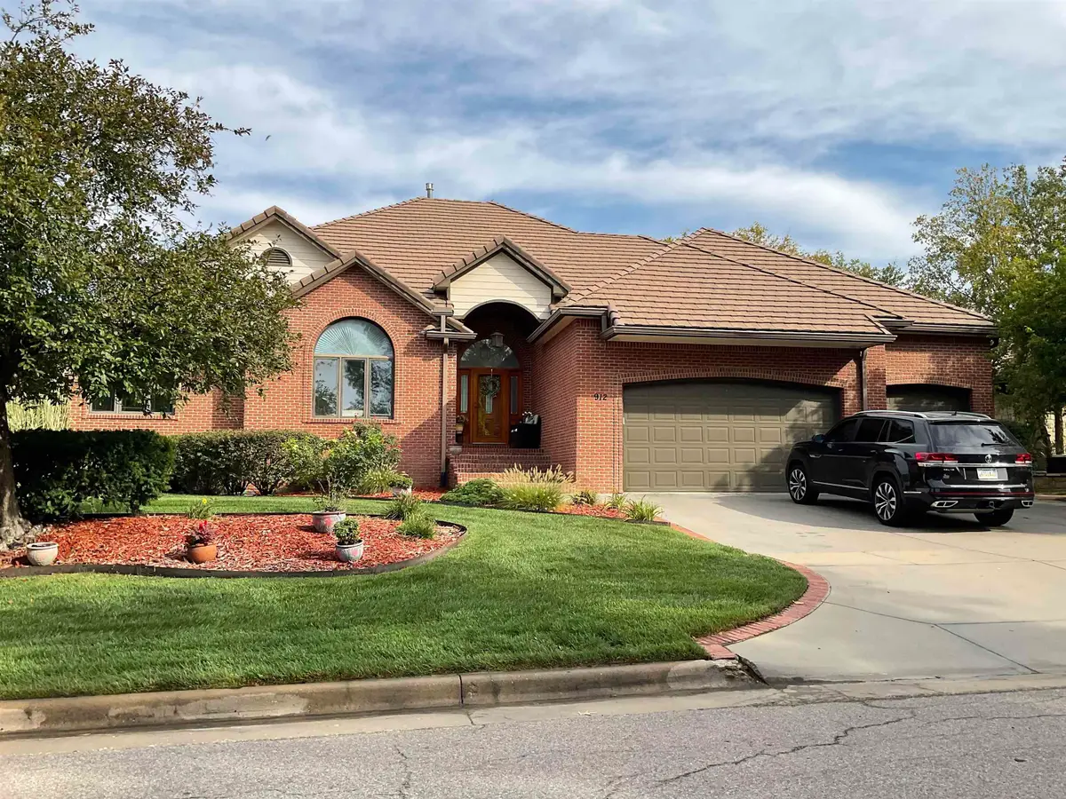 912 Terradyne Cir, Andover, KS 67002 - #1