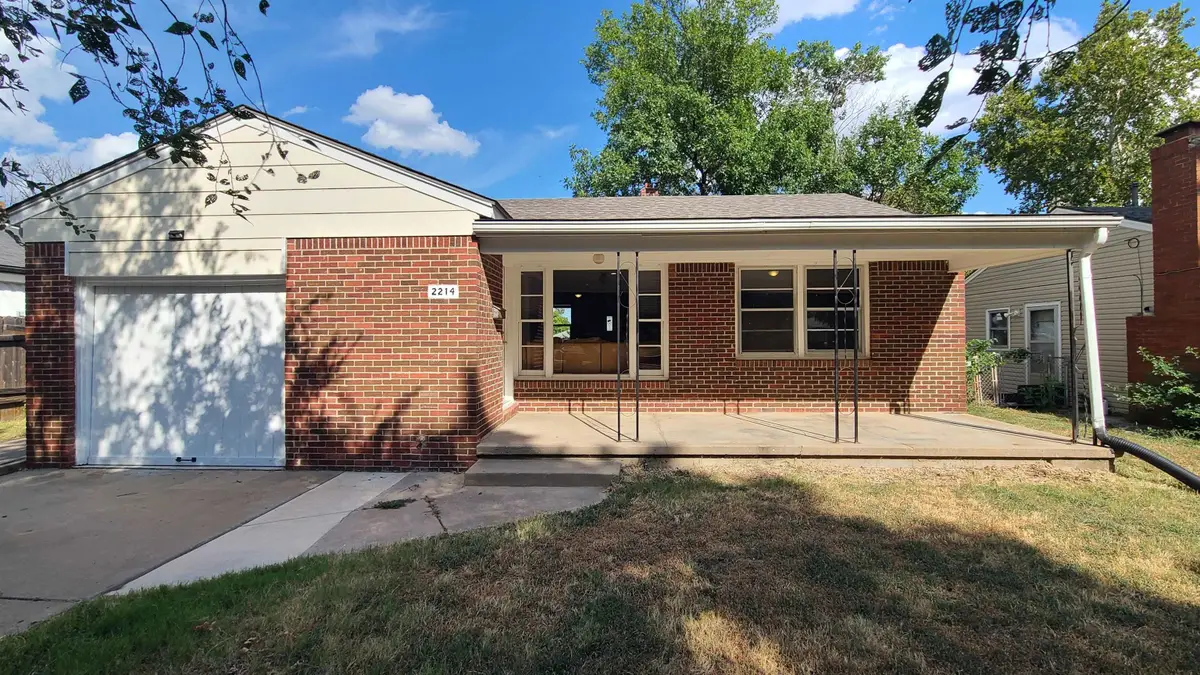 2214 S Pinecrest Ave, Wichita, KS 67218 - #1