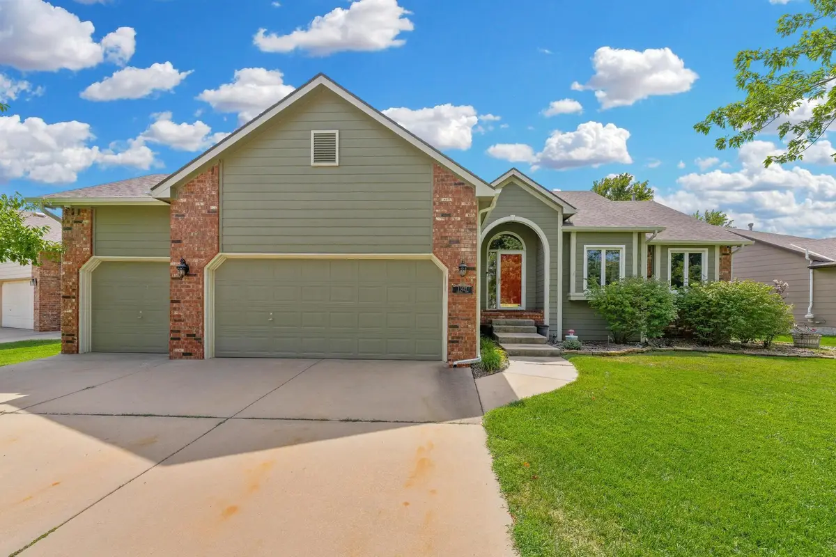 11421 W Central Park St, Wichita, KS 67205-2029 - #1