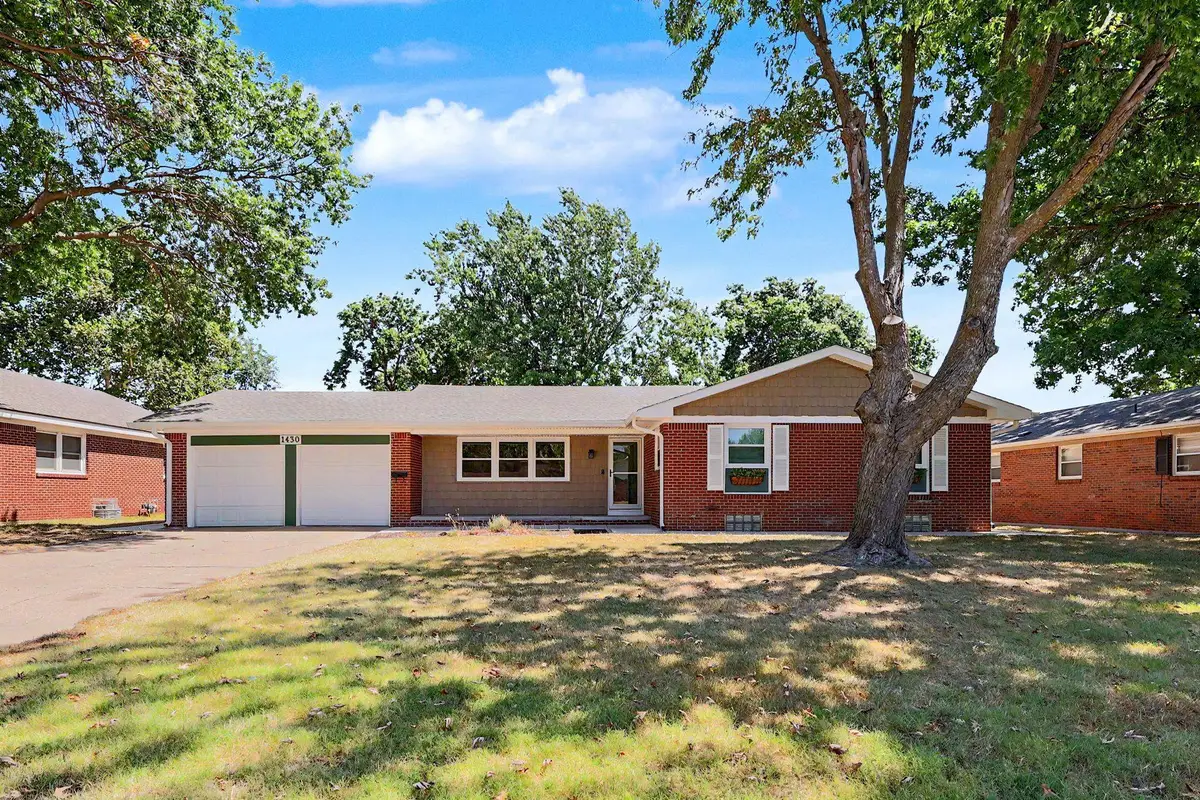 1430 N Mount Carmel Ave, Wichita, KS 67203 - #1