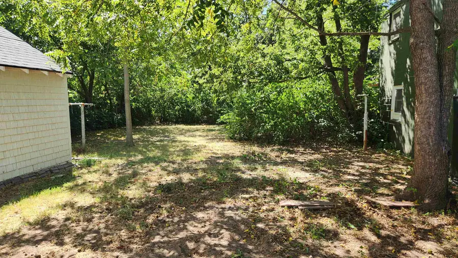 763 N Custer Ave, Wichita, KS 67203 - #3